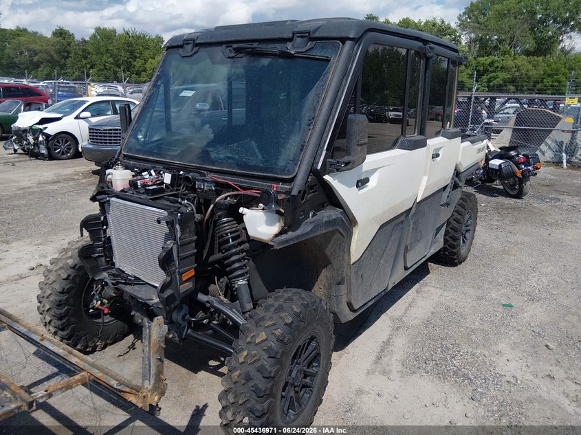 2026 Can-am/ brp Traxter VIN 3JBKUAX40TK004044 IAAI salvage auction — FRONT END, Salvage (Iowa), sold $18,000 on 2026-08-11 (photo 2)