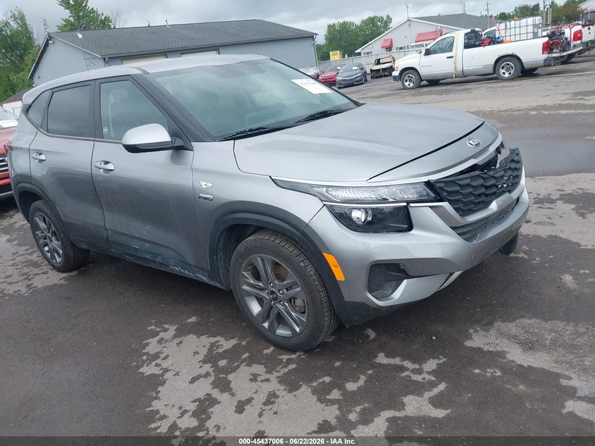 2021 Kia Seltos VIN KNDEPCAA7M7220758 IAAI salvage auction — LEFT FRONT, Salvage Title, sold $3,550 on 2026-07-21 (photo 1)