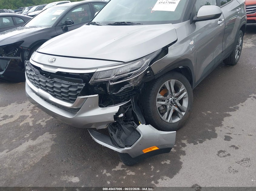2021 Kia Seltos VIN KNDEPCAA7M7220758 IAAI salvage auction — LEFT FRONT, Salvage Title, sold $3,550 on 2026-07-21 (photo 6)
