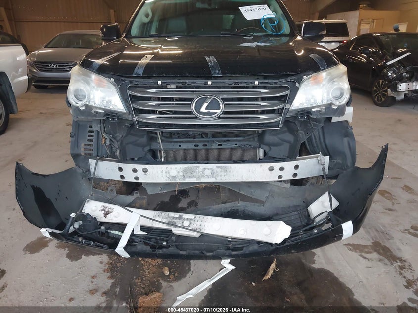 2011 Lexus Gx VIN JTJJM7FX5B5030393 IAAI salvage auction — FRONT & REAR, Clear (Tennessee), sold $9,700 on 2026-08-26 (photo 6)
