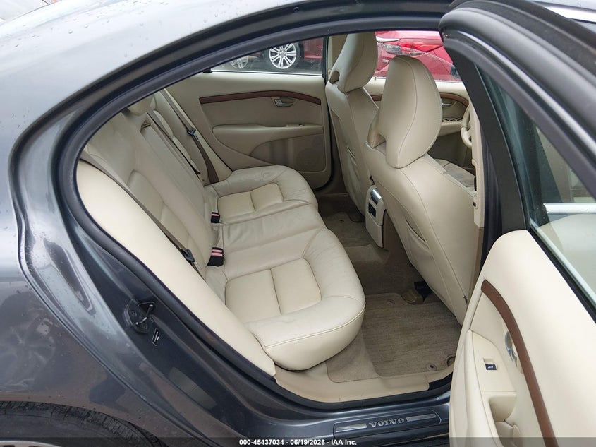 2008 Volvo S80 VIN YV1AS982081074799 IAAI salvage auction — SIDE, Original (Texas), sold $500 on 2026-07-29 (photo 8)