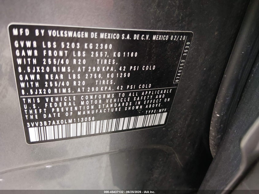 2020 Volkswagen Tiguan VIN 3VV3B7AX0LM113056 IAAI salvage auction — SIDE, Salvage Title, sold $5,800 on 2026-07-26 (photo 9)