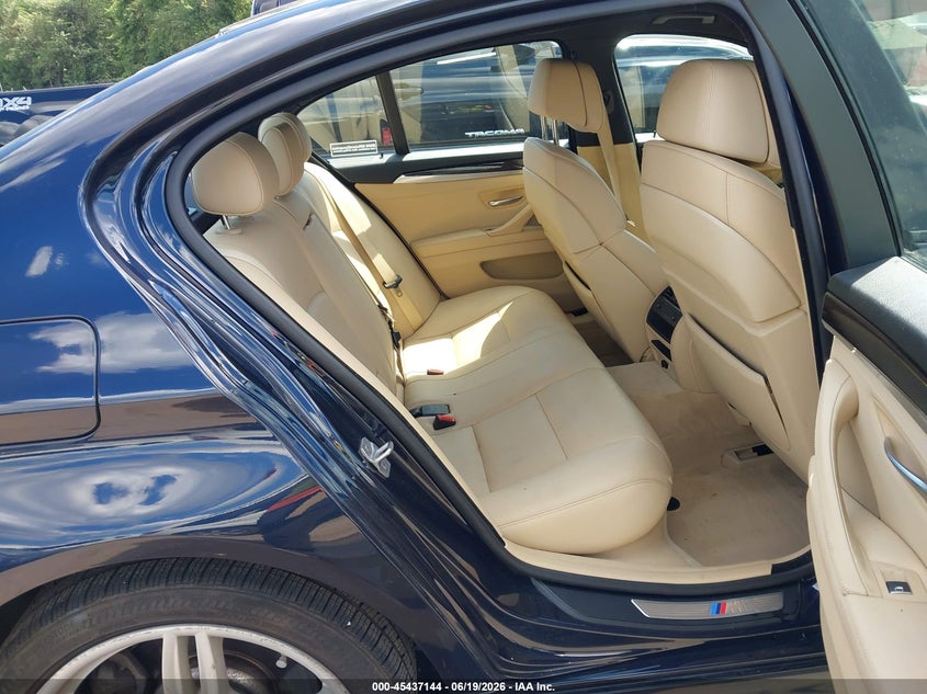 2013 BMW 5er VIN WBAFU9C56DDY72317 IAAI salvage auction — FRONT END, Salvage - Greater Than 75% (Maryland), sold $2,650 on 2026-07-16 (photo 8)