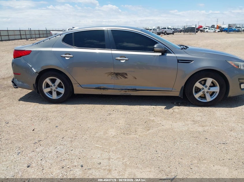 2015 Kia Optima VIN 5XXGM4A79FG358257 IAAI salvage auction — SIDE, Salvage Title, sold $1,100 on 2026-07-24 (photo 6)