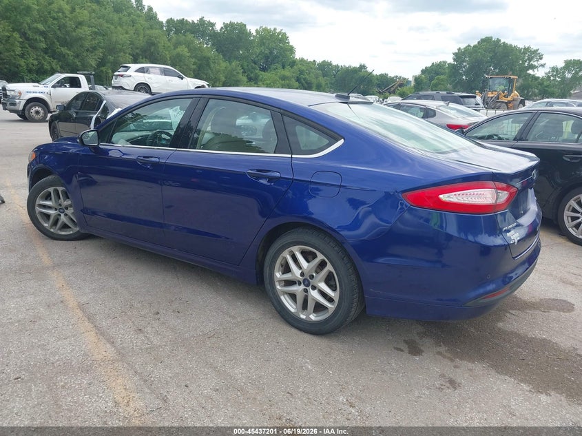 2014 Ford Fusion VIN 3FA6P0H71ER165642 IAAI salvage auction — SIDE, Salvage (Missouri), sold $575 on 2026-07-20 (photo 3)