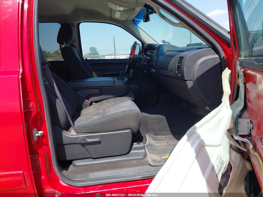 2012 Chevrolet Silverado 2500 VIN 1GC1KXC82CF138178 IAAI salvage auction — NORMAL WEAR, Original (Texas), sold $25 on 2026-07-09 (photo 5)