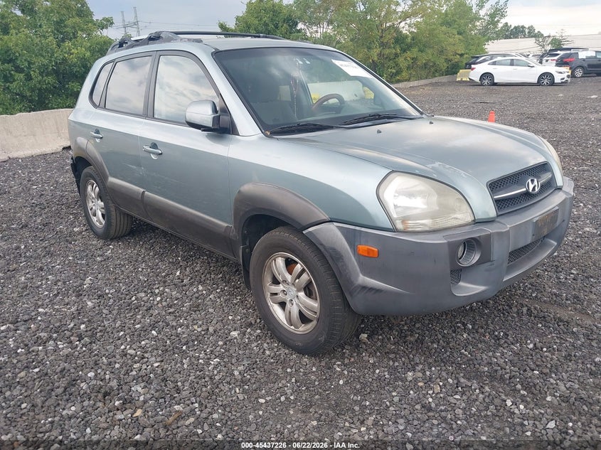 2007 Hyundai Tucson VIN KM8JN12DX7U639481 IAAI salvage auction — NORMAL WEAR, Clear (Florida), sold $125 on 2026-07-21 (photo 1)