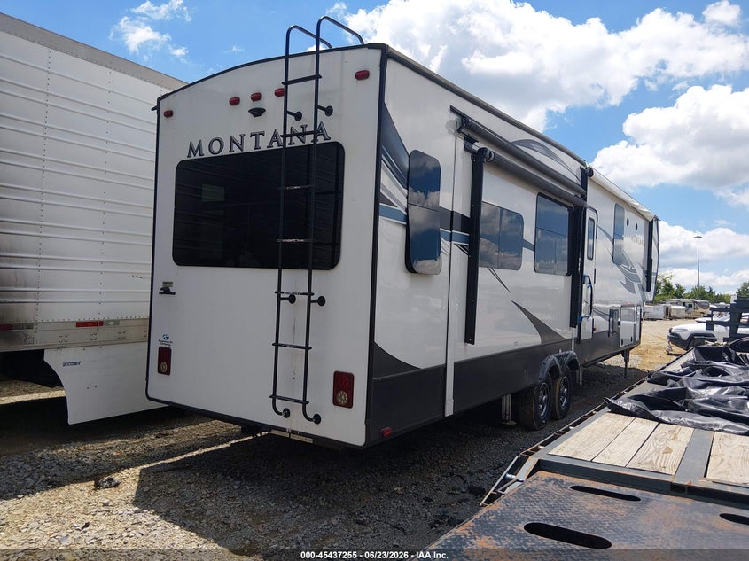 2021 Keystone Travel trlr VIN 4YDF39320M4700602 IAAI salvage auction — UNKNOWN, Salvage (Tennessee), sold $9,850 on 2026-07-09 (photo 4)