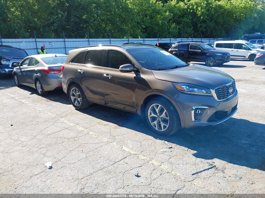 2019 Kia Sorento VIN 5XYPKDA54KG499652 IAAI salvage auction — SIDE, Clear (Michigan), sold $3,750 on 2026-07-09 (photo 1)