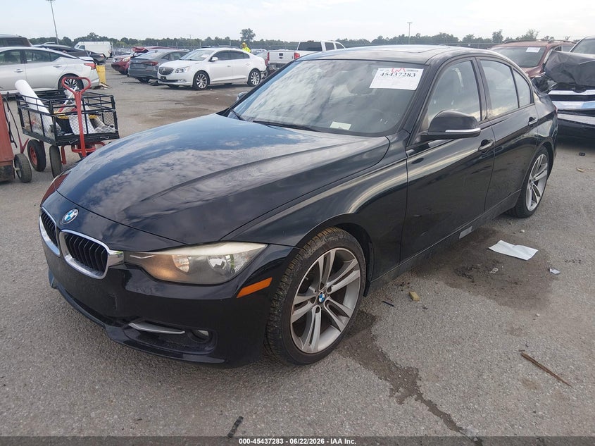 2013 BMW 3er VIN WBA3A5C54DF350312 IAAI salvage auction — UNKNOWN, Salvage (Louisiana), sold $1,100 on 2026-07-07 (photo 2)