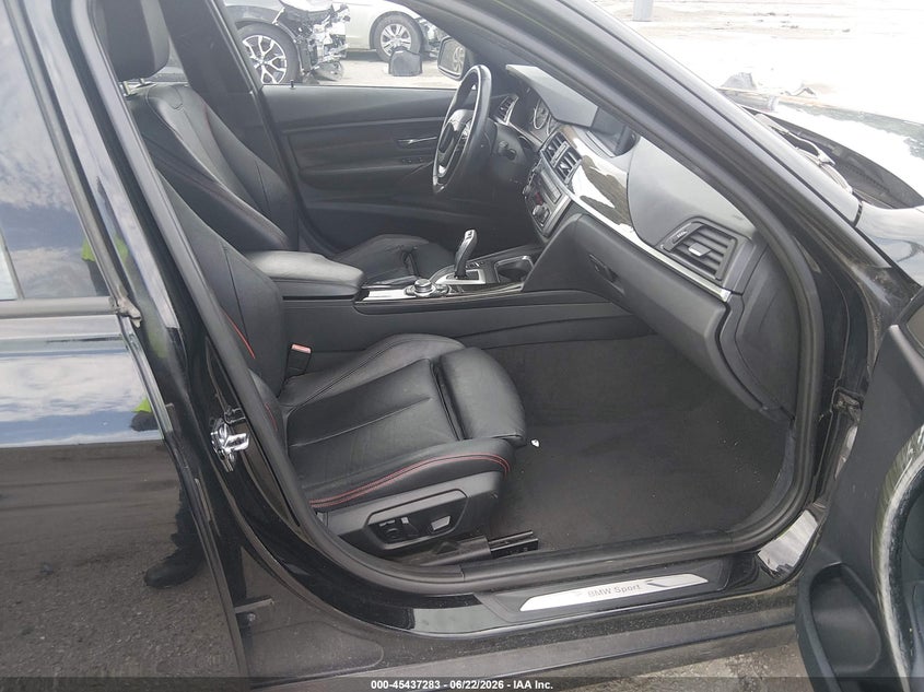 2013 BMW 3er VIN WBA3A5C54DF350312 IAAI salvage auction — UNKNOWN, Salvage (Louisiana), sold $1,100 on 2026-07-07 (photo 5)