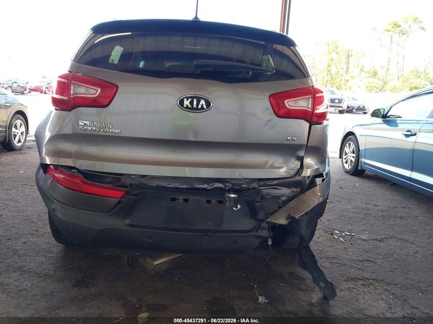 2012 Kia Sportage VIN KNDPC3A20C7175724 IAAI salvage auction — FRONT & REAR, Rebuildable (Florida), sold $2,050 on 2026-07-07 (photo 6)