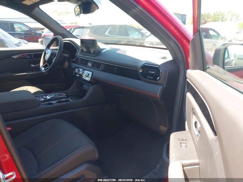 2025 Honda Pilot VIN 5FNYG1H30SB147085 IAAI salvage auction — HAIL, Wait Title, sold $27,050 on 2026-08-18 (photo 5)
