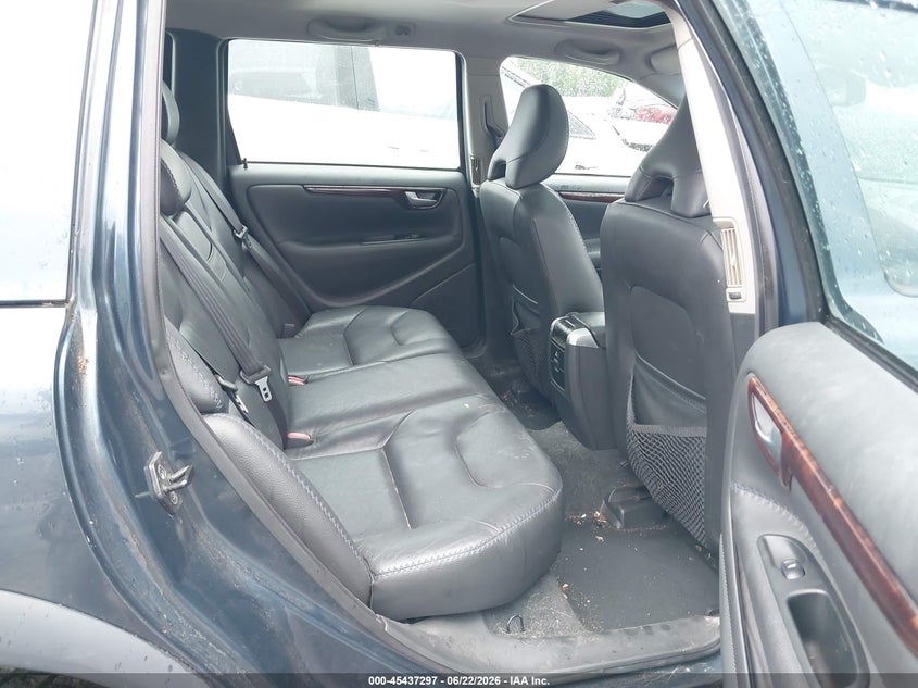 2005 Volvo Xc70 VIN YV1SZ592651197607 IAAI salvage auction — LEFT FRONT, Mv-907A (New York), sold $300 on 2026-07-15 (photo 8)