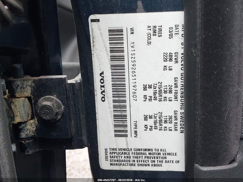 2005 Volvo Xc70 VIN YV1SZ592651197607 IAAI salvage auction — LEFT FRONT, Mv-907A (New York), sold $300 on 2026-07-15 (photo 9)