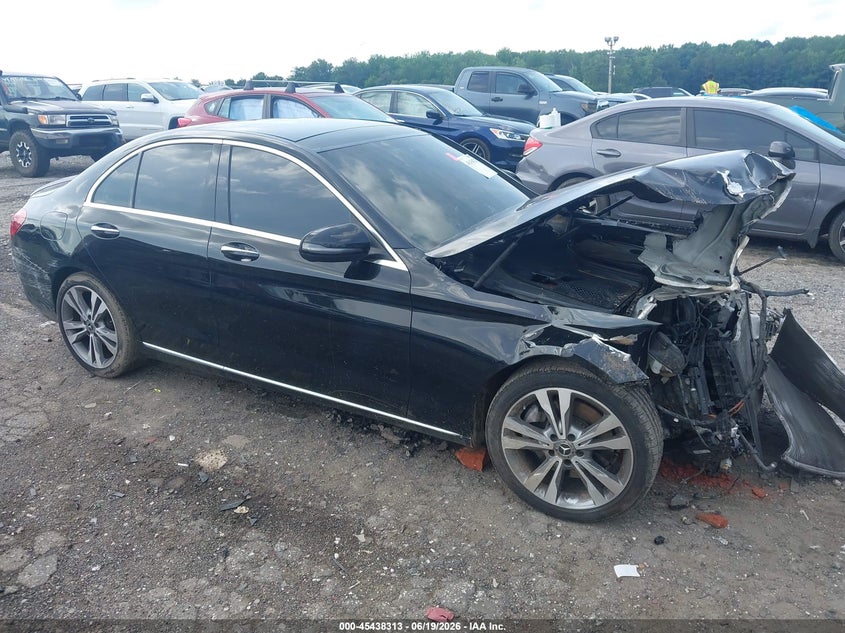 2018 Mercedes-benz C-klasse VIN WDDWF4JB1JR315540 IAAI salvage auction — FRONT END, Salvage Title, sold $1,750 on 2026-08-12 (photo 1)