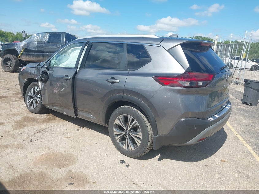 2023 Nissan Rogue VIN JN8BT3BB2PW462314 IAAI salvage auction — SIDE, Salvage Title, sold $5,250 on 2026-07-30 (photo 3)