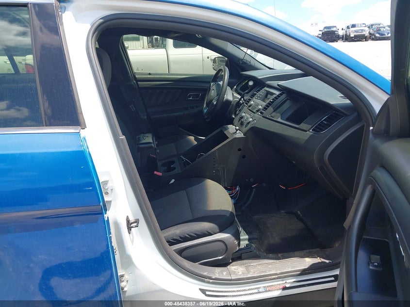 2014 Ford Police interceptor utility VIN 1FAHP2MK0EG175343 IAAI salvage auction — NORMAL WEAR, Clear (Tennessee), sold $25 on 2026-07-16 (photo 5)