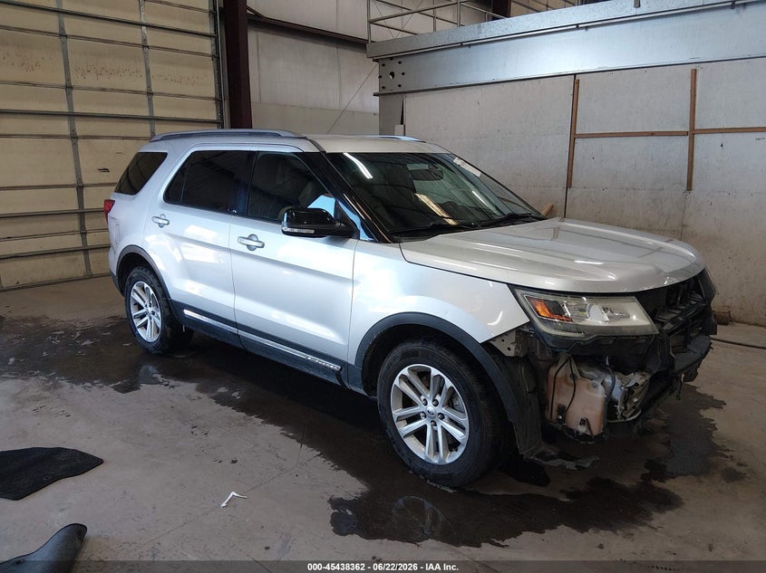 2017 Ford Explorer VIN 1FM5K7D81HGB16444 IAAI salvage auction — FRONT END, Salvage Title, sold $1,600 on 2026-07-24 (photo 1)