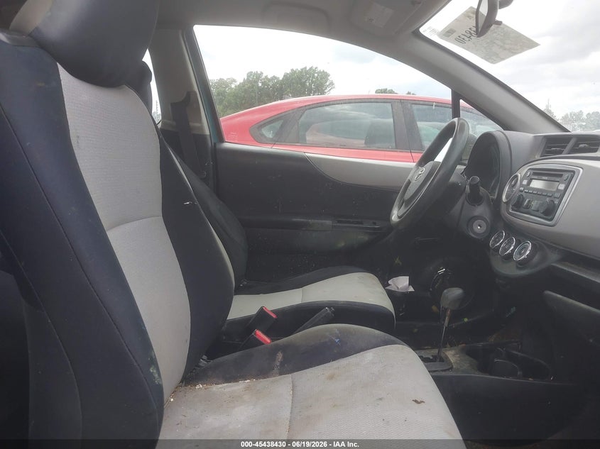 2012 Toyota Yaris VIN JTDJTUD33CD500920 IAAI salvage auction — NORMAL WEAR, Clear-Dealer Only (North Carolina), sold $675 on 2026-07-29 (photo 5)