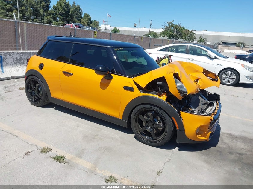 2014 Mini Hard top VIN WMWXM7C57ET987248 IAAI salvage auction — FRONT END, Salvage (California), sold $300 on 2026-07-13 (photo 1)