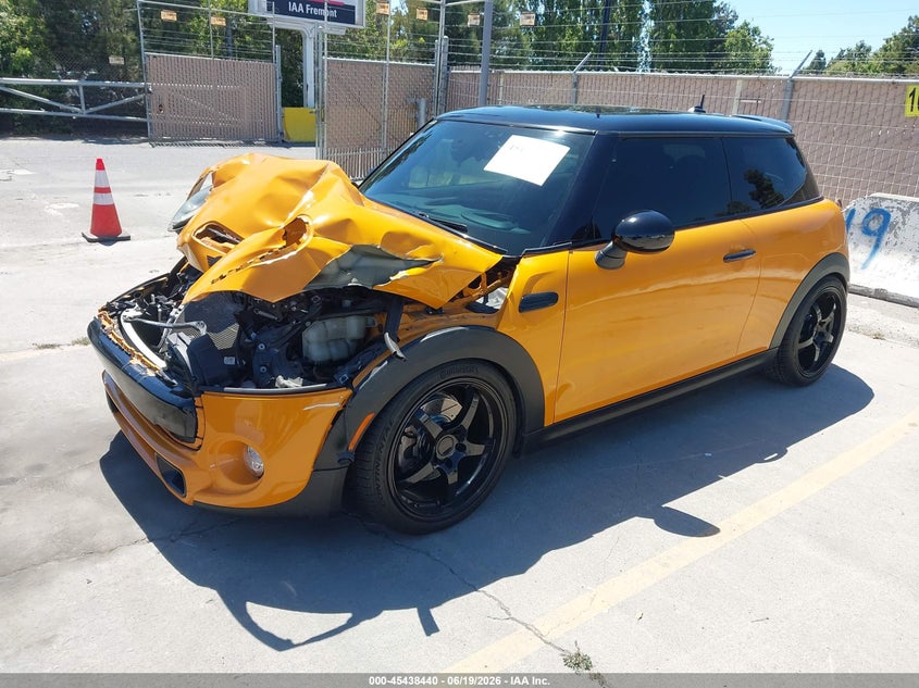 2014 Mini Hard top VIN WMWXM7C57ET987248 IAAI salvage auction — FRONT END, Salvage (California), sold $300 on 2026-07-13 (photo 2)
