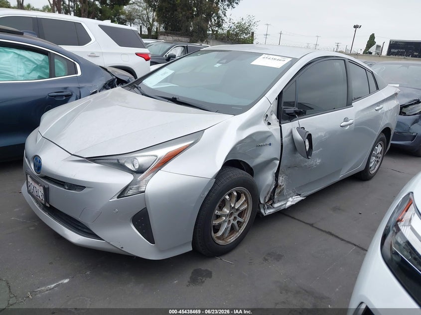 2018 Toyota Prius VIN JTDKBRFUXJ3063852 IAAI salvage auction — LEFT SIDE, Salvage Title, sold $3,200 on 2026-07-15 (photo 2)