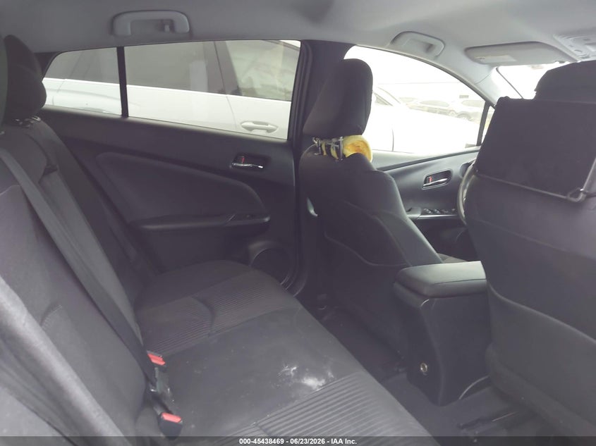 2018 Toyota Prius VIN JTDKBRFUXJ3063852 IAAI salvage auction — LEFT SIDE, Salvage Title, sold $3,200 on 2026-07-15 (photo 8)
