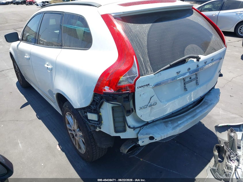2016 Volvo Xc60 VIN YV440MDJ8G2923477 IAAI salvage auction — REAR END, Wait Title, sold $1,400 on 2026-08-19 (photo 3)