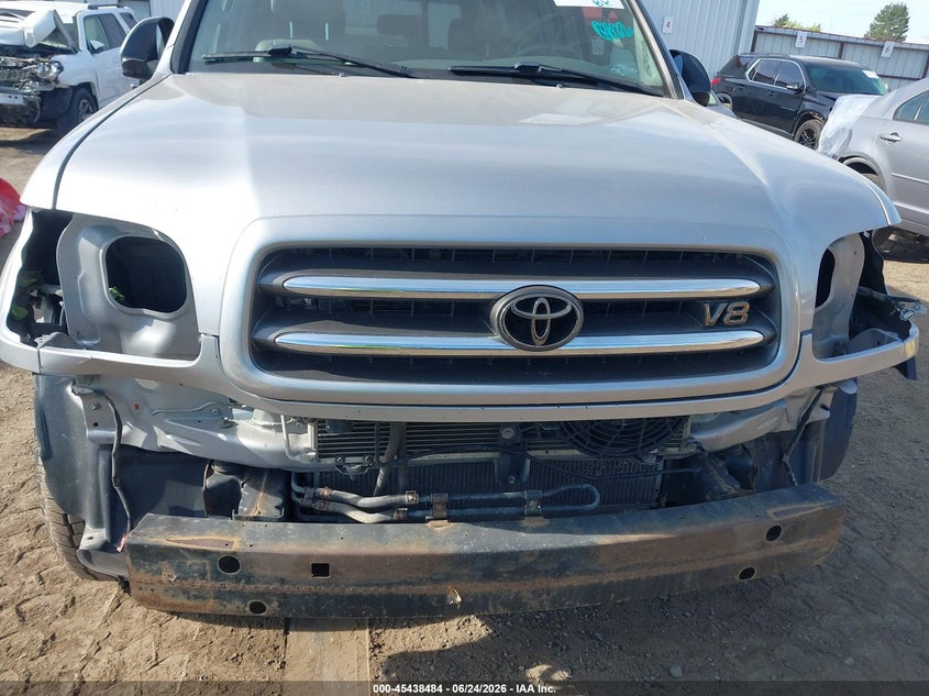 2002 Toyota Sequoia VIN 5TDBT48A62S075113 IAAI salvage auction — FRONT END, Salvage (Idaho), sold $800 on 2026-08-01 (photo 6)