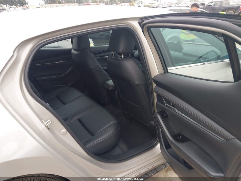 2026 Mazda 3 VIN JM1BPALL6T1878255 IAAI salvage auction — RIGHT FRONT, Salvage Title, sold $8,800 on 2026-07-29 (photo 8)