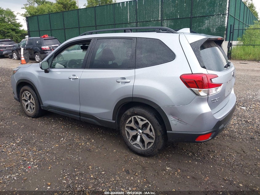 2023 Subaru Forester VIN JF2SKAEC2PH526185 IAAI salvage auction — FRONT & REAR, Salvage Title, sold $6,900 on 2026-07-14 (photo 3)