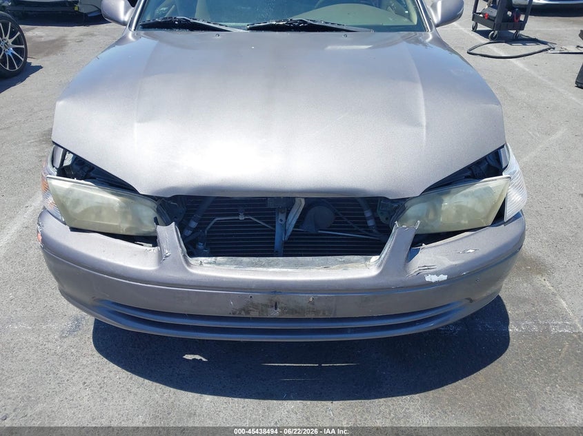 2000 Toyota Camry VIN JT2BG22K7Y0515712 IAAI salvage auction — FRONT END, Salvage (California), sold $500 on 2026-07-16 (photo 6)