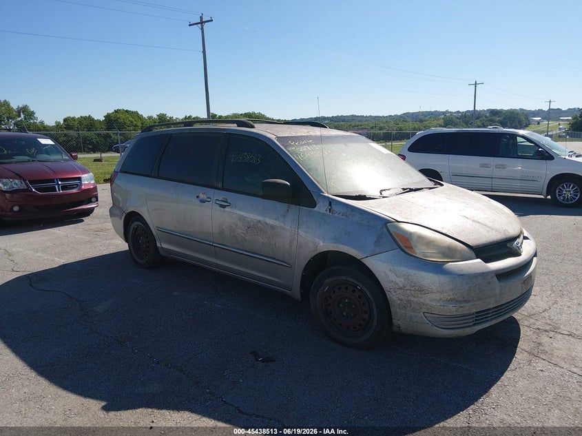 2005 Toyota Sienna VIN 5TDZA23C55S228134 IAAI salvage auction — NORMAL WEAR, Clear (Missouri), sold $550 on 2026-07-09 (photo 1)