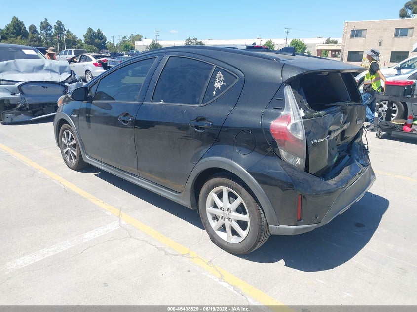 2018 Toyota Prius c VIN JTDKDTB38J1615137 IAAI salvage auction — FRONT & REAR, Salvage (California), sold $1,550 on 2026-07-29 (photo 3)