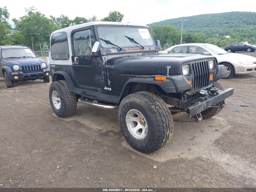 1988 Jeep Wrangler / VIN 2BCCZ81J1JB535767 IAAI salvage auction — RIGHT FRONT, Clear (New Jersey), sold $575 on 2026-07-09 (photo 1)
