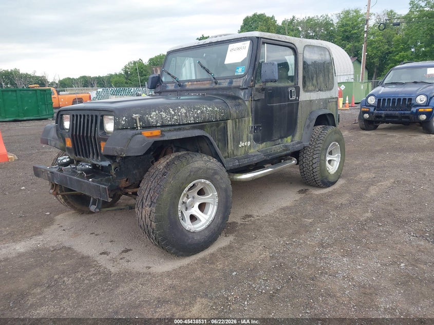 1988 Jeep Wrangler / VIN 2BCCZ81J1JB535767 IAAI salvage auction — RIGHT FRONT, Clear (New Jersey), sold $575 on 2026-07-09 (photo 2)
