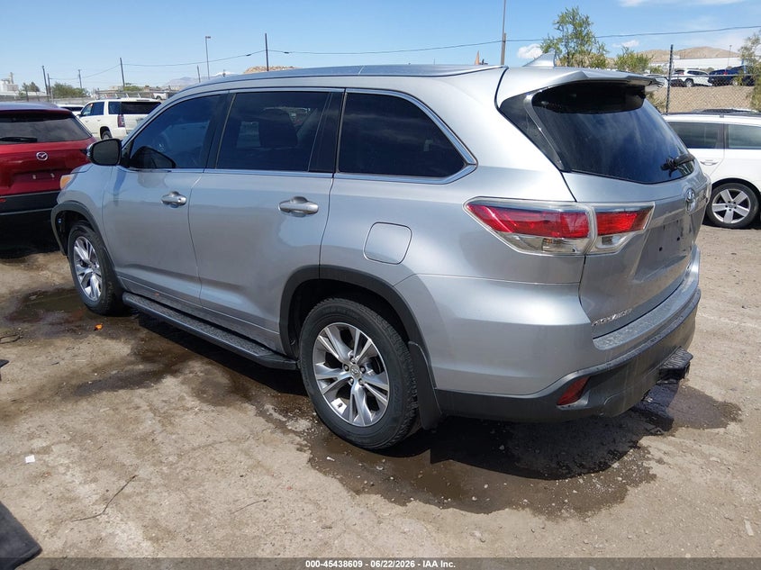 2015 Toyota Highlander VIN 5TDJKRFH7FS197223 IAAI salvage auction — FRONT END, Salvage (New Mexico), sold $4,950 on 2026-07-12 (photo 3)