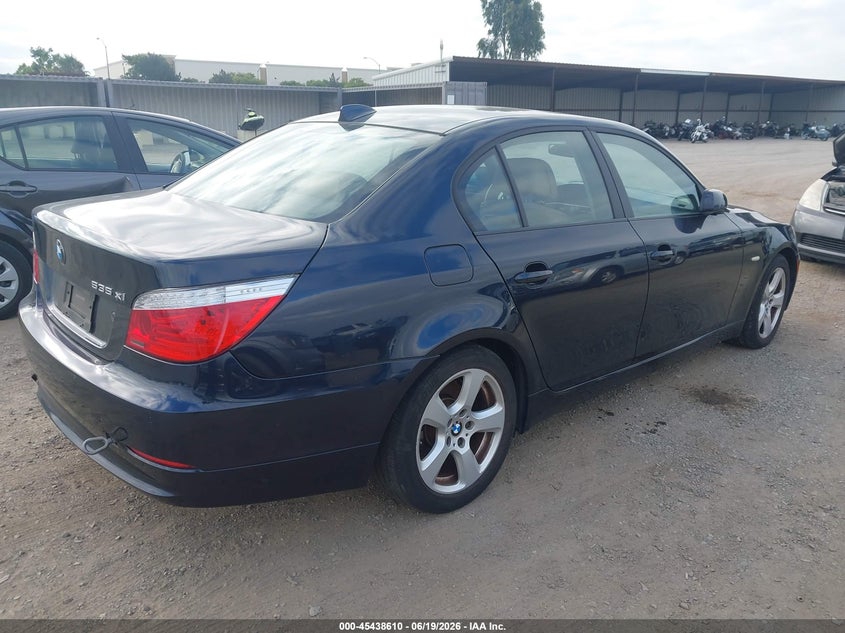 2008 BMW 5 series VIN WBANV93528CZ67672 IAAI salvage auction — NORMAL WEAR, Clear - Dealer Only (California), sold $325 on 2026-07-20 (photo 4)