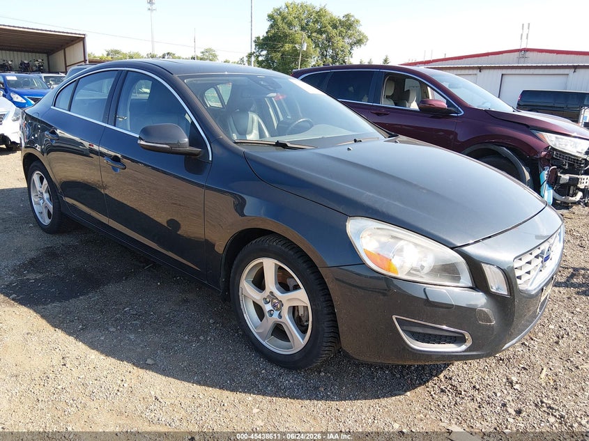 2013 Volvo S60 VIN YV1612FH8D2177884 IAAI salvage auction — NORMAL WEAR, Salvage (Ohio), sold $475 on 2026-07-08 (photo 1)
