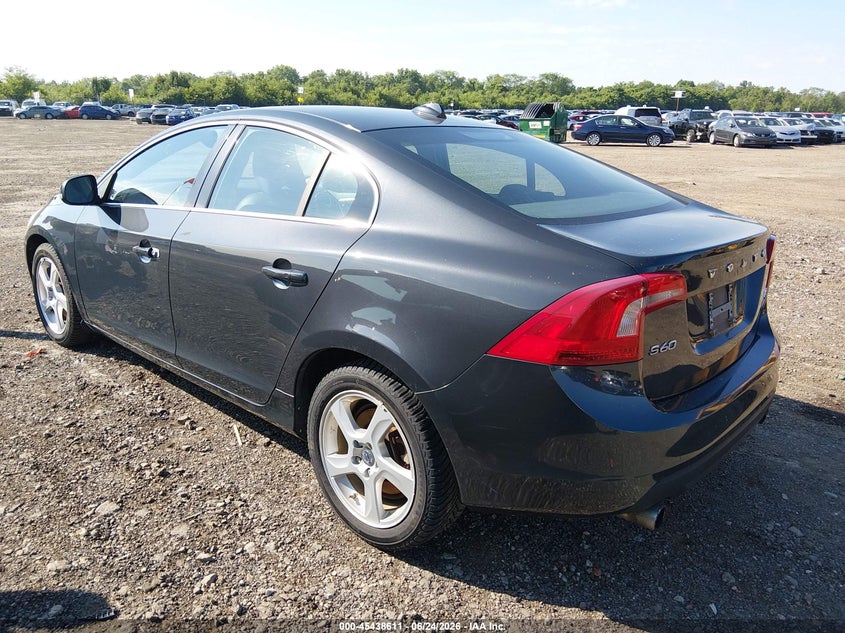 2013 Volvo S60 VIN YV1612FH8D2177884 IAAI salvage auction — NORMAL WEAR, Salvage (Ohio), sold $475 on 2026-07-08 (photo 3)