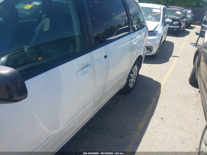 2008 Toyota Sienna VIN 5TDZK23C38S208529 IAAI salvage auction — NORMAL WEAR, Clear (Colorado), sold $475 on 2026-07-13 (photo 6)