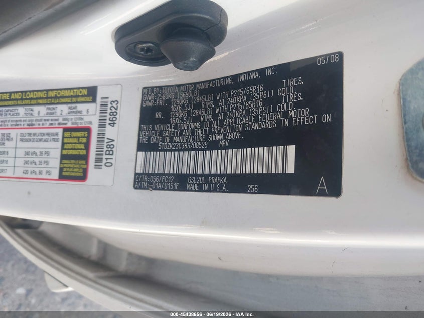 2008 Toyota Sienna VIN 5TDZK23C38S208529 IAAI salvage auction — NORMAL WEAR, Clear (Colorado), sold $475 on 2026-07-13 (photo 9)