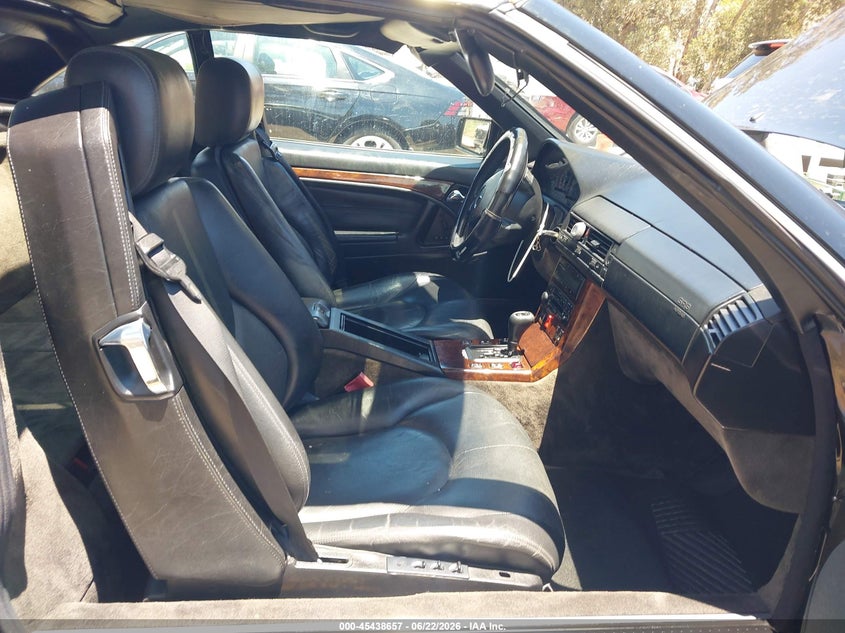 1998 Mercedes-benz Sl-klasse VIN WDBFA67F3WF157739 IAAI salvage auction — REAR END, Salvage (California), sold $1,550 on 2026-07-21 (photo 5)