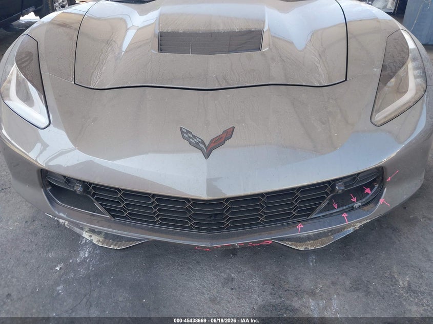 2016 Chevrolet Corvette VIN 1G1YD2D76G5118084 IAAI salvage auction — THEFT, Salvage Title, sold $18,300 on 2026-07-29 (photo 6)