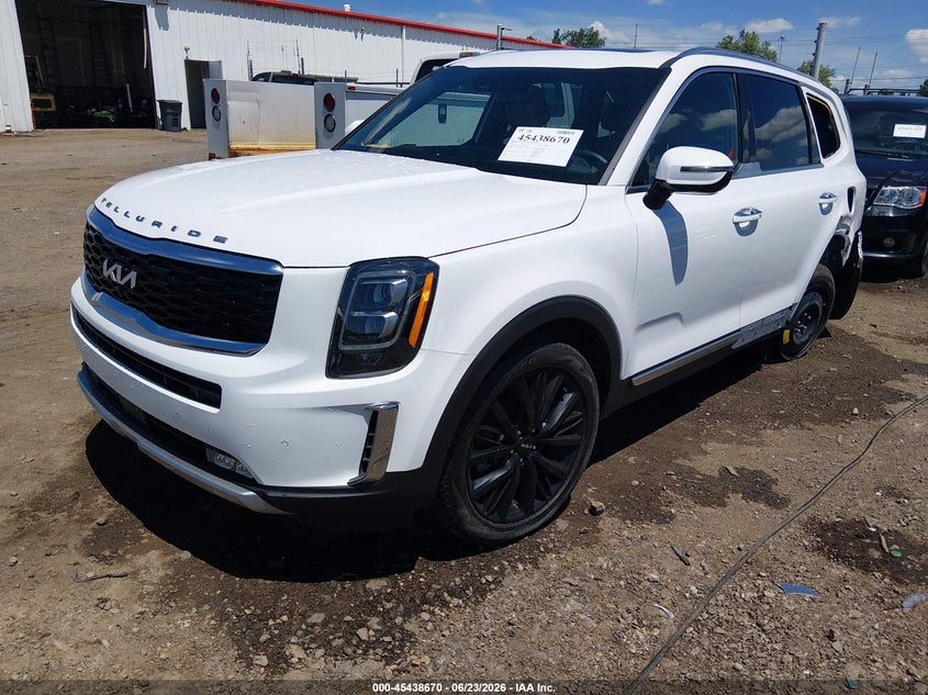 2022 Kia Telluride VIN 5XYP54HCXNG251311 IAAI salvage auction — SIDE, Salvage Title, sold $7,600 on 2026-07-29 (photo 2)
