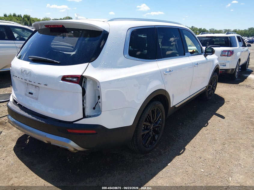 2022 Kia Telluride VIN 5XYP54HCXNG251311 IAAI salvage auction — SIDE, Salvage Title, sold $7,600 on 2026-07-29 (photo 4)