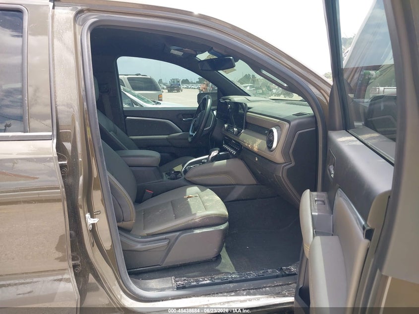 2023 Chevrolet Colorado VIN 1GCPTFEK1P1256056 IAAI salvage auction — WATER/FLOOD, Salvage Title, sold $10,300 on 2026-07-29 (photo 5)