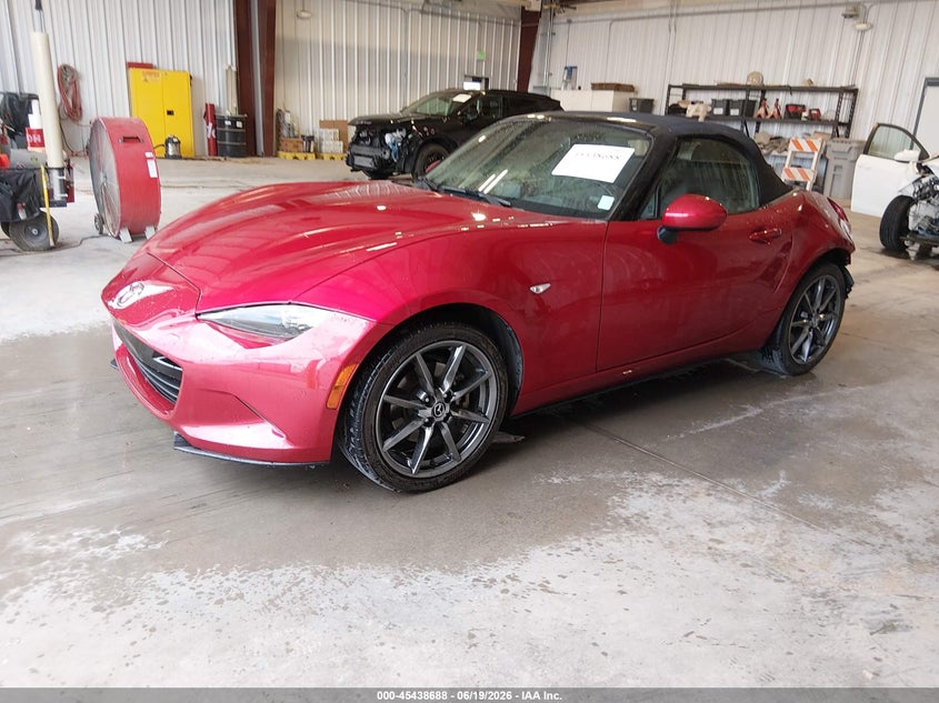 2017 Mazda Mx-5 VIN JM1NDAD7XH0120889 IAAI salvage auction — REAR END, Salvage (Utah), sold $4,600 on 2026-07-13 (photo 2)