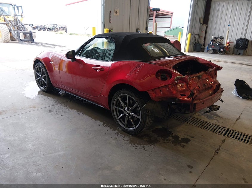 2017 Mazda Mx-5 VIN JM1NDAD7XH0120889 IAAI salvage auction — REAR END, Salvage (Utah), sold $4,600 on 2026-07-13 (photo 3)